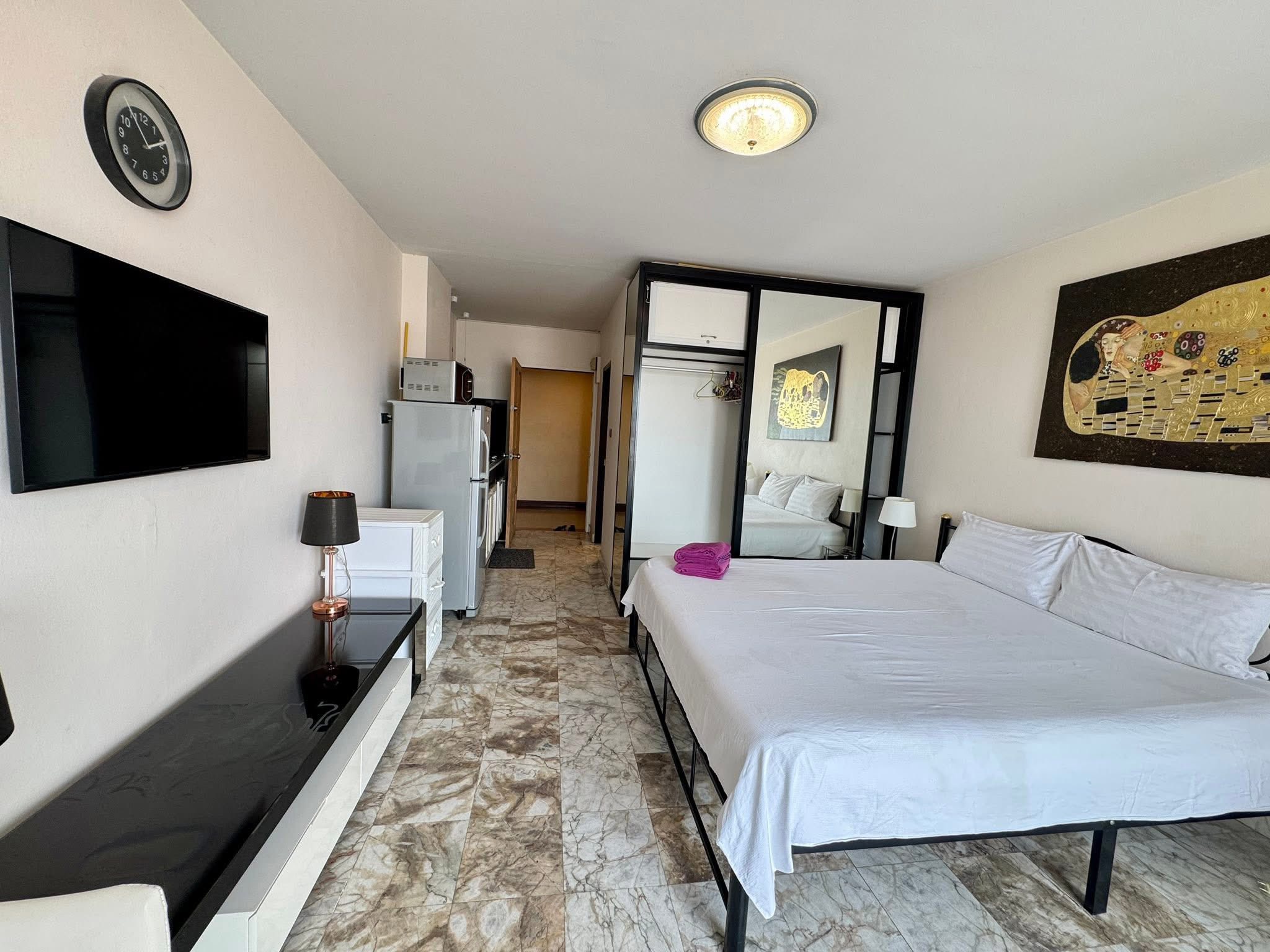 Fully furnished studio with pool and sea views in view talay 1