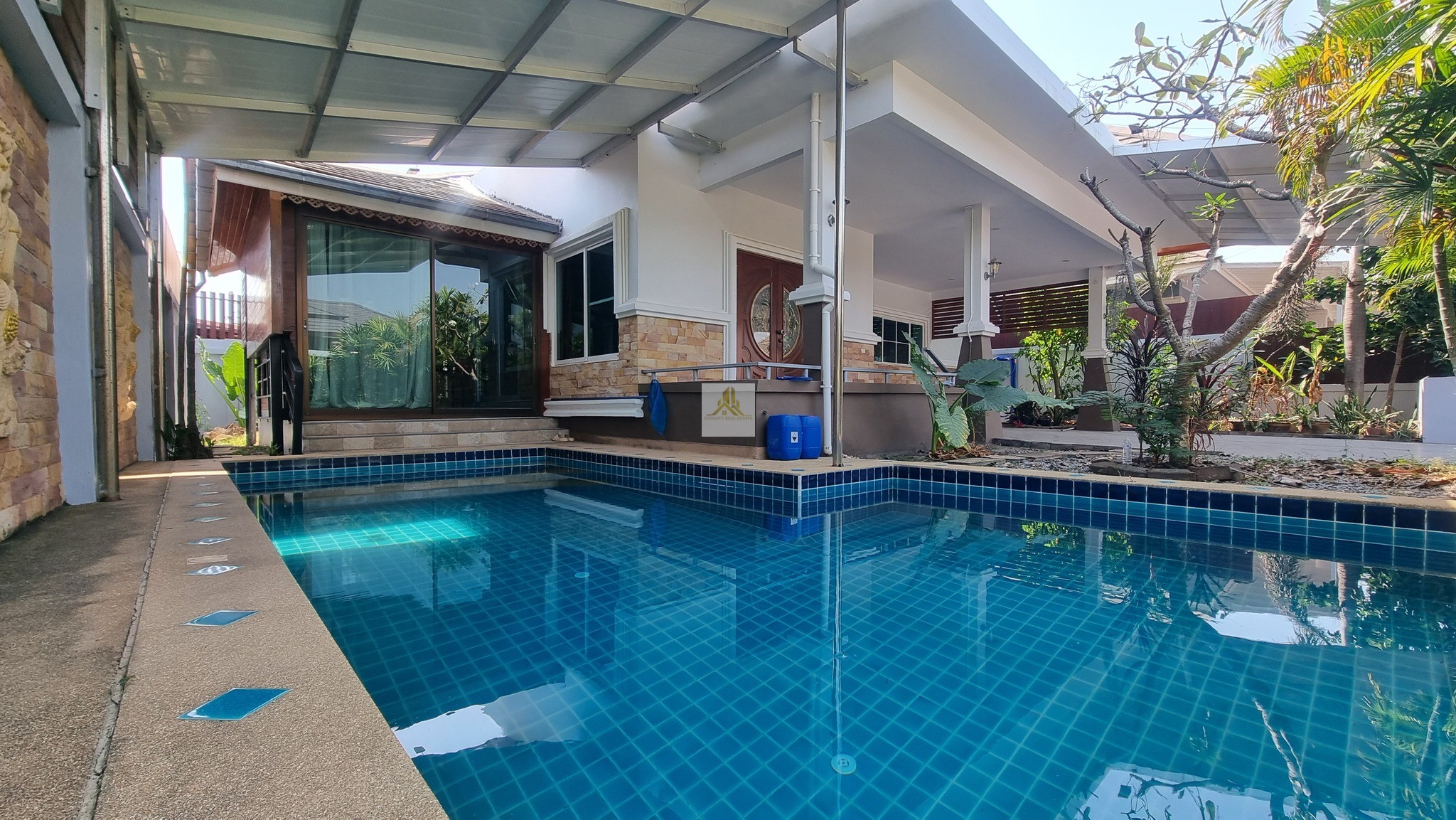  exclusive pool villa near jomtien beach