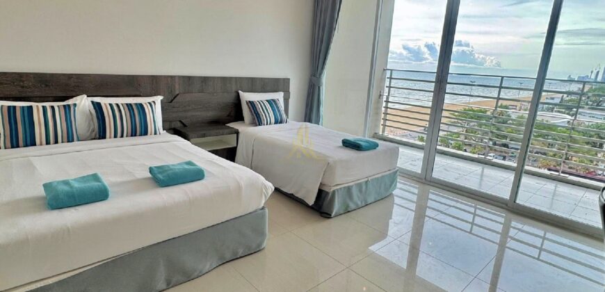 Luxury Beachfront Living