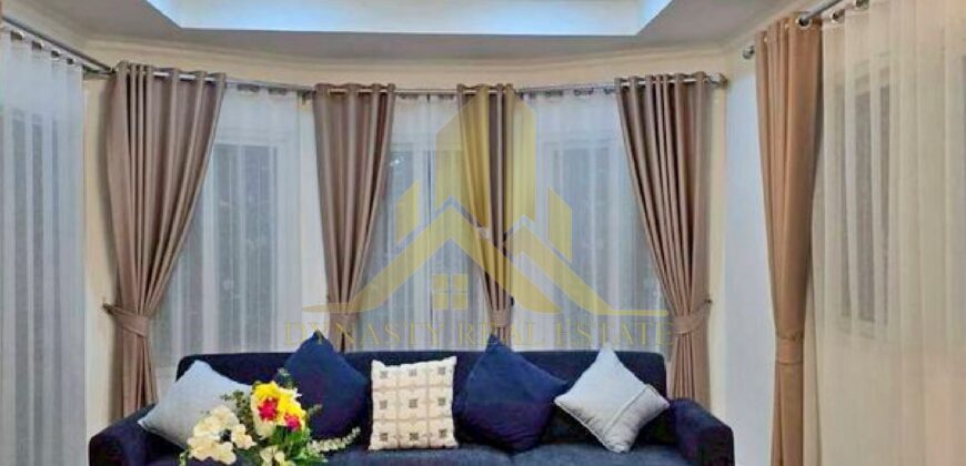 2 Beds Renovated House | For Rent