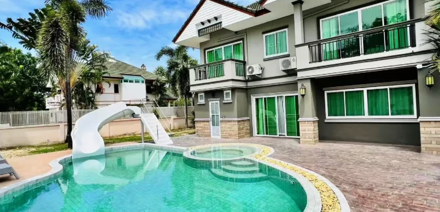 Baan Dusit Pattaya Luxury Villa | For Rent