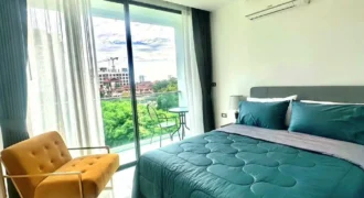 The point pratumnak studio | for rent