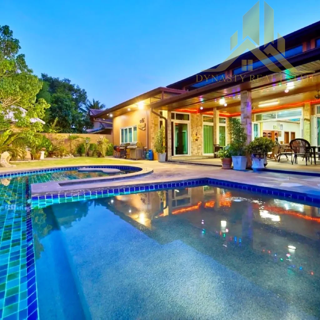 Lakefront Villa | For Sale For Sale In Pattaya Exclusive lakefront villa 6-bed house for sale