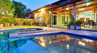 Lakefront villa | for sale