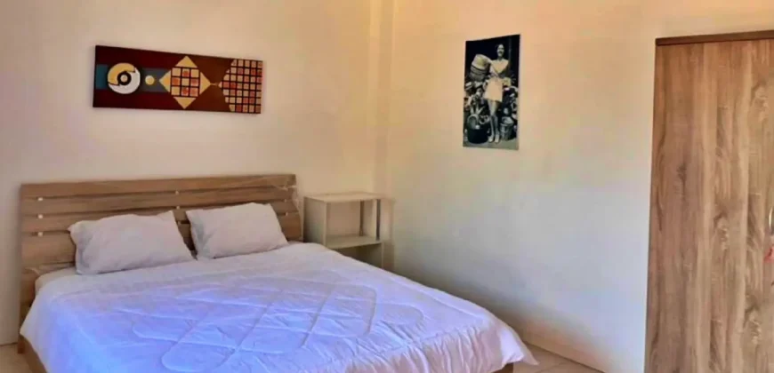 Guesthouse Pool Villa | For Rent & Sale