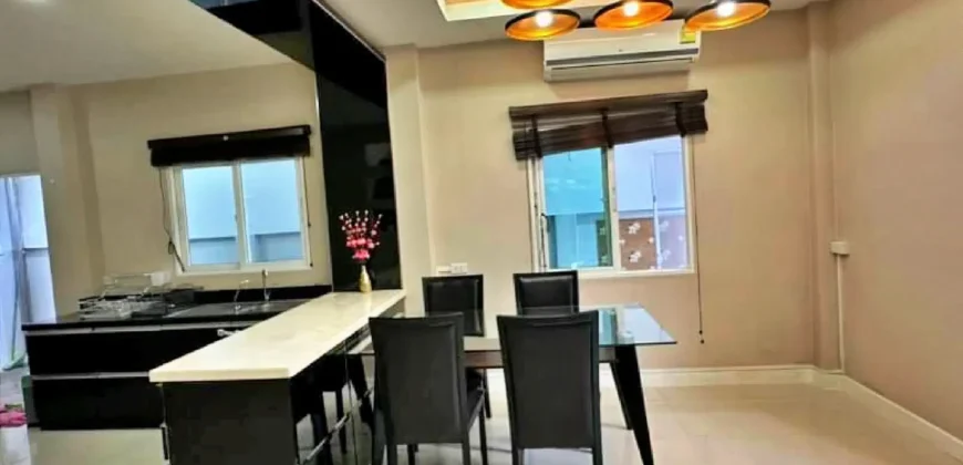 PATTALET Pool Villa For Rent