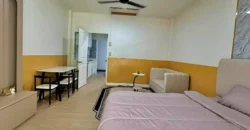 Baan Suan Lalana Condo with Modern Comforts