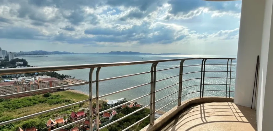 Luxury Living at La Royale Beach