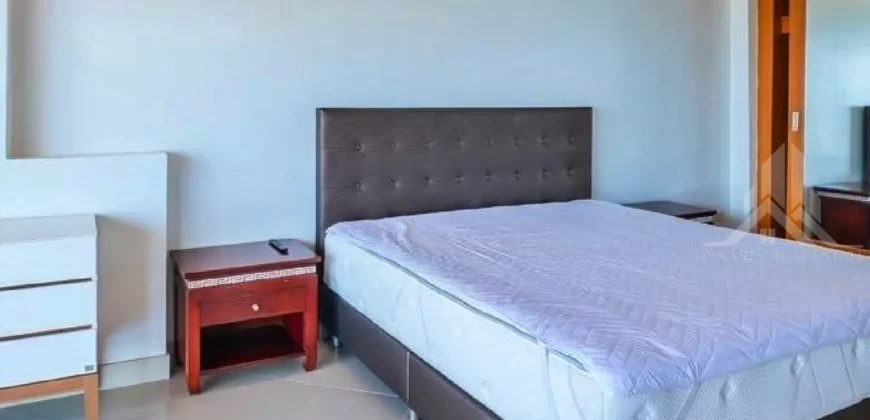 Luxury 2-Bedroom Corner Condo at View Talay 8