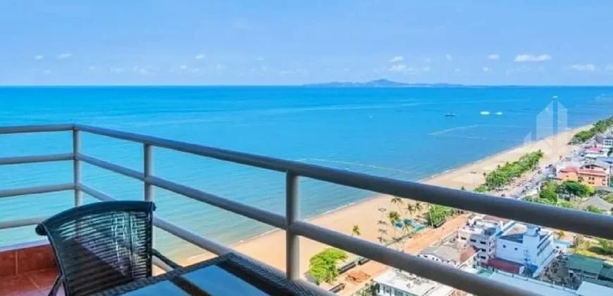Luxury 2-Bedroom Corner Condo at View Talay 8