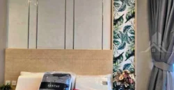 Luxury Arom Wongamat Condo for Sale and Rent