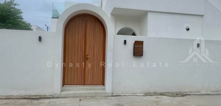 5 Bed Pool Villa for Rent Near Terminal 21 Pattaya