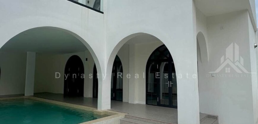 5 Bed Pool Villa for Rent Near Terminal 21 Pattaya
