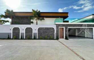 4-Bedroom Pool Villa for Rent in Huai Yai