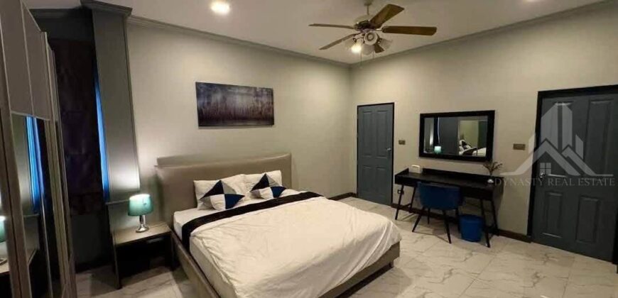 Luxury Pool Villa For Rent
