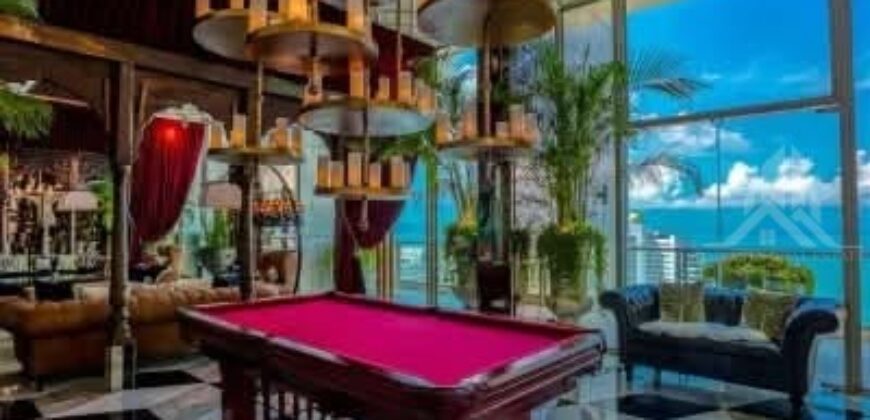 1 Bed Luxury Condo at The Riviera Jomtien for Sale