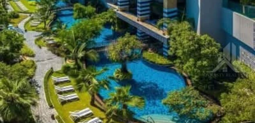 1 Bed Luxury Condo at The Riviera Jomtien for Sale