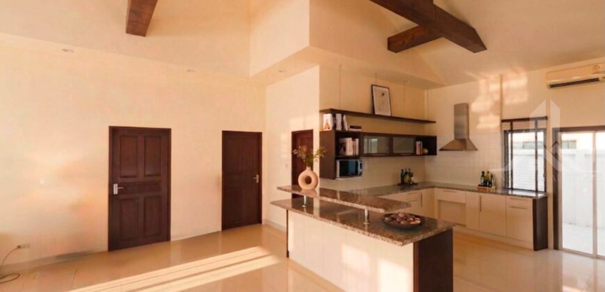 Baan Dusit Pool Villa on a Huge Plot