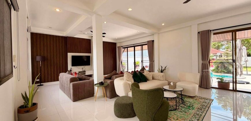 3 Bedroom Pool Villa for Rent in East Pattaya