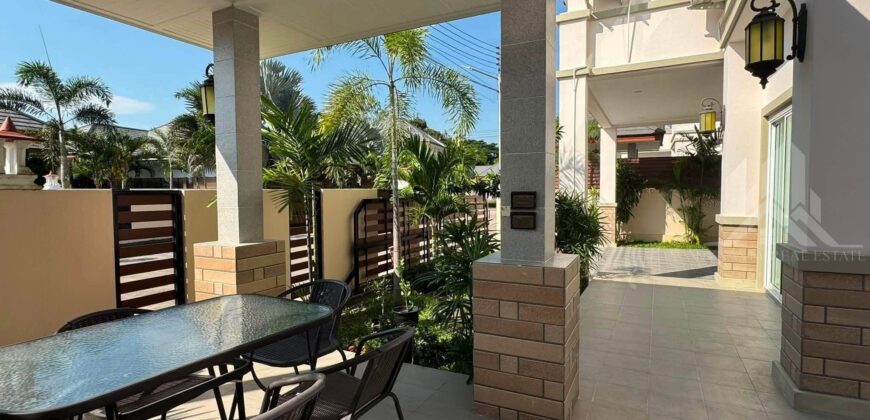 4 Bedroom Pool Villa for Rent in Pattaya