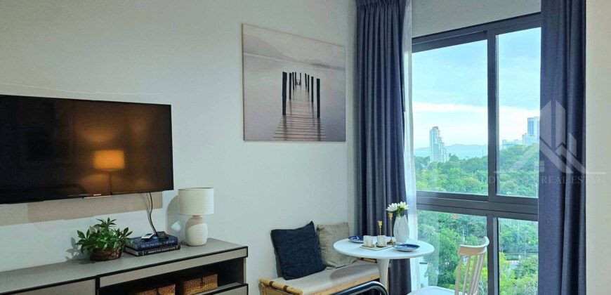 Unixx South Pattaya Sea View Studio for Rent or Sale