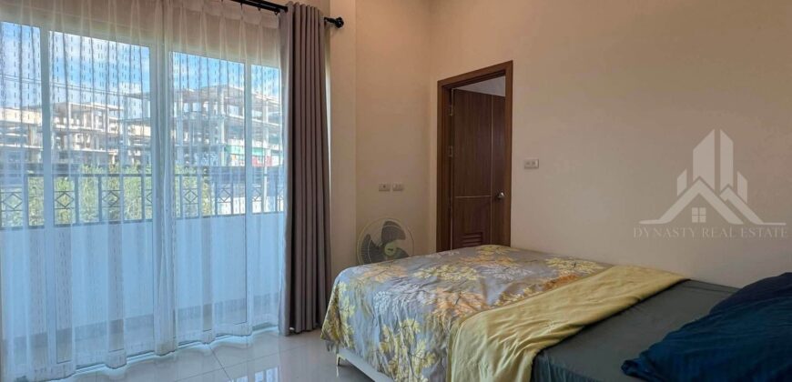 4 Bedroom Pool Villa for Rent in Pattaya
