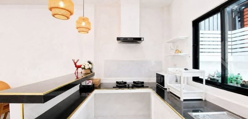 Townhome for Rent in Siam Country Club