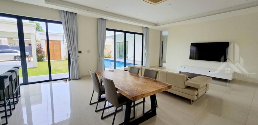 Spacious Pool Villa for Rent