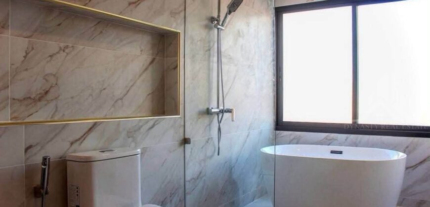 Brand New Luxury Pool Villa in Thapphraya Jomtien