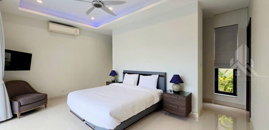 Spacious Pool Villa for Rent