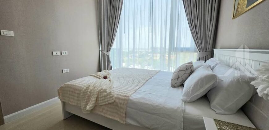 Sea View Condo in Wongamat for Sale