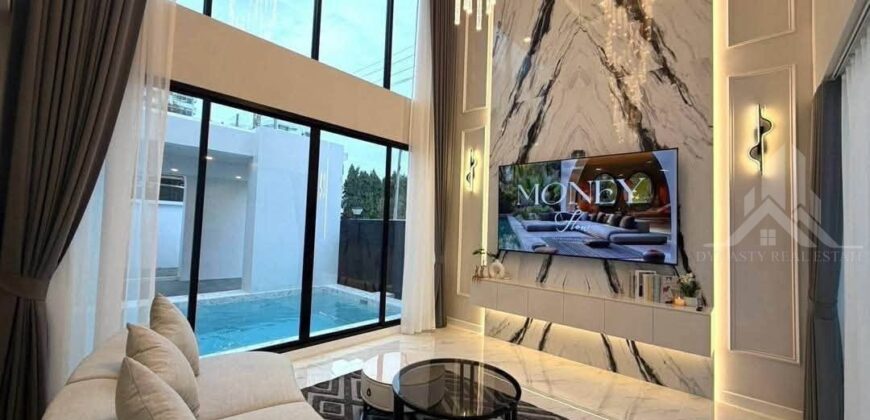 Luxury Pool Villa in Thapphraya Jomtien