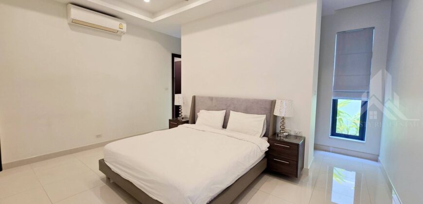 Spacious Pool Villa for Rent