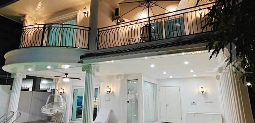 Luxury French Style Pool Villa for Rent in Pattaya