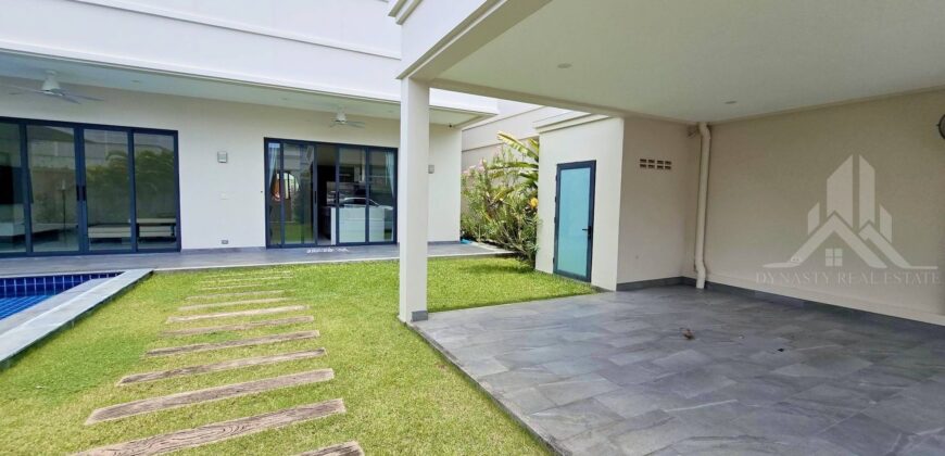 Spacious Pool Villa for Rent