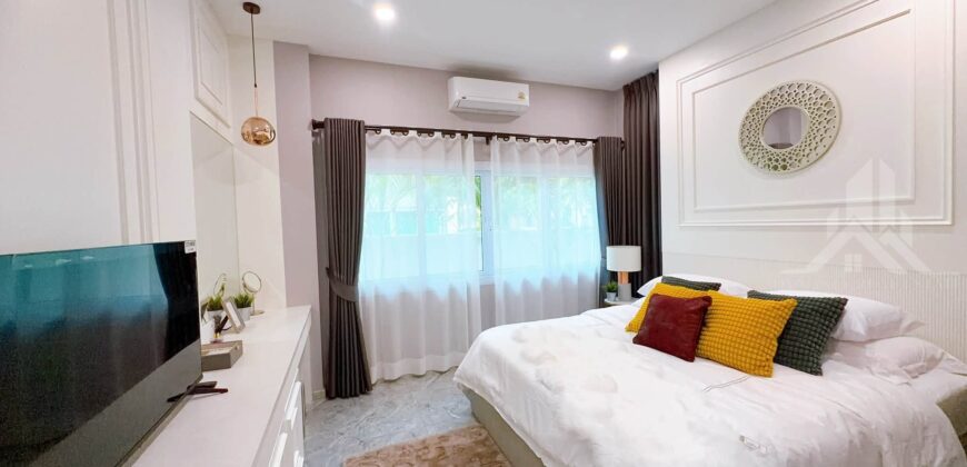Luxury Pool Villa in Huai Yai Near Na Jomtien