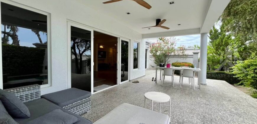 Luxury Pool Villa for Rent