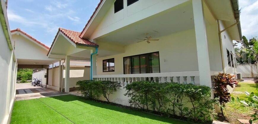Jomtien 5 Bedroom Pool Villa for Rent