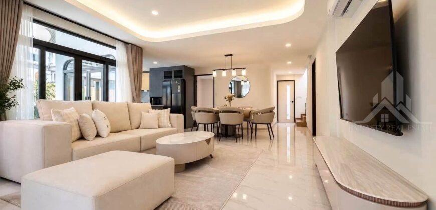 Pool Villa for Rent in Central Pattaya