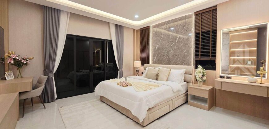 Brand New Pool Villa for Sale in Huai Yai