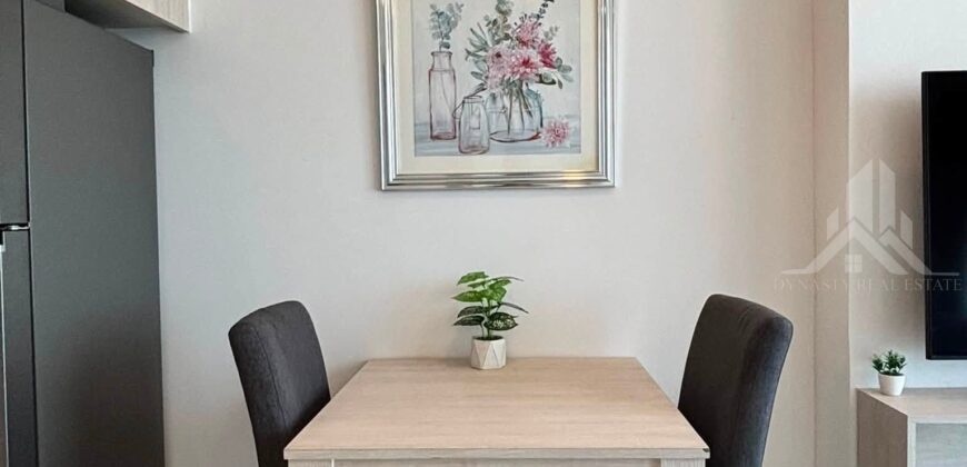 Modern 1-Bedroom Condo for Rent in Pratumnak