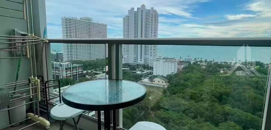 Riviera Jomtien Sea View Condo for Sale in Pattaya
