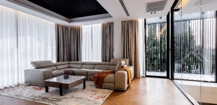 Luxury Pool Villa Near Jomtien Beach for Rent