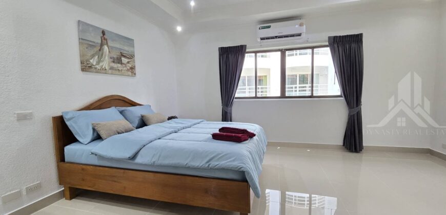 4 Bedroom Townhouse for Rent on Pratumnak Hill
