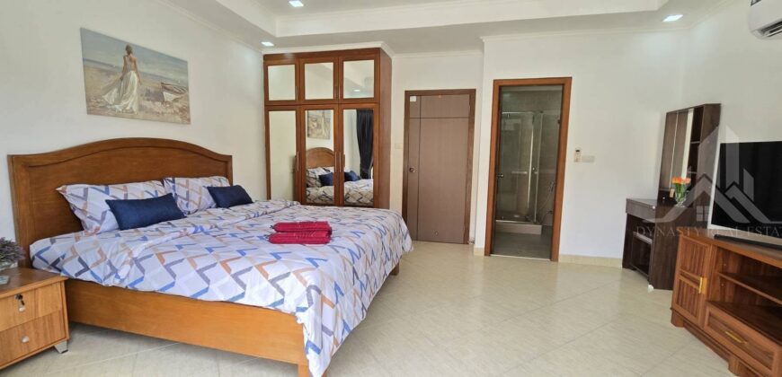 4 Bedroom Townhouse for Rent on Pratumnak Hill