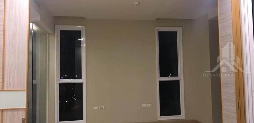 Jomtien Beachfront Condo for Sale with Sea View