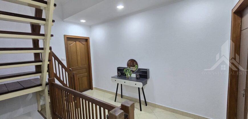 4 Bedroom Townhouse for Rent on Pratumnak Hill