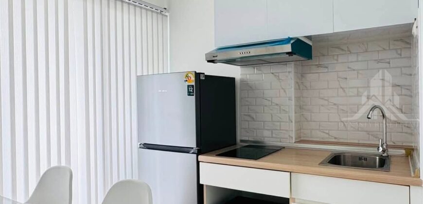 High Floor Sea View Condo in Pattaya for Sale
