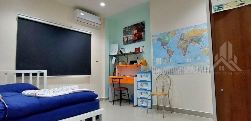 Jomtien House for Sale Near Beach and Market