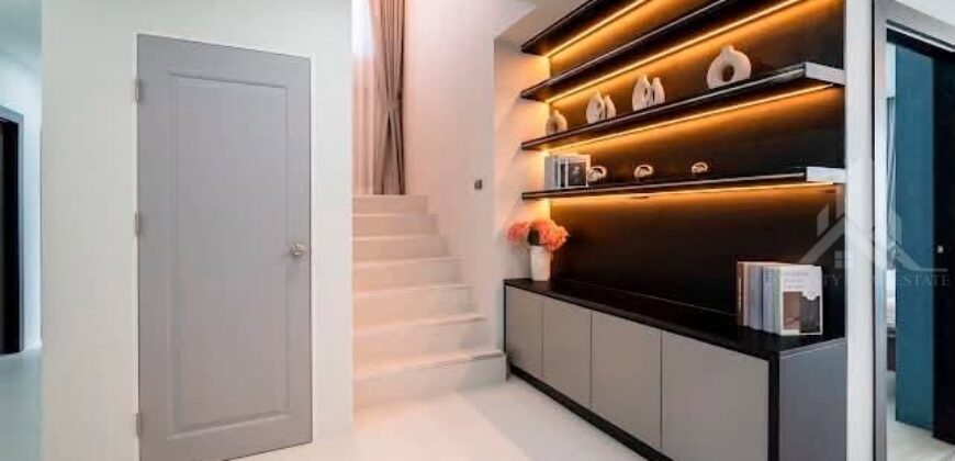 Luxury Pool Villa for Rent Near Jomtien Beach